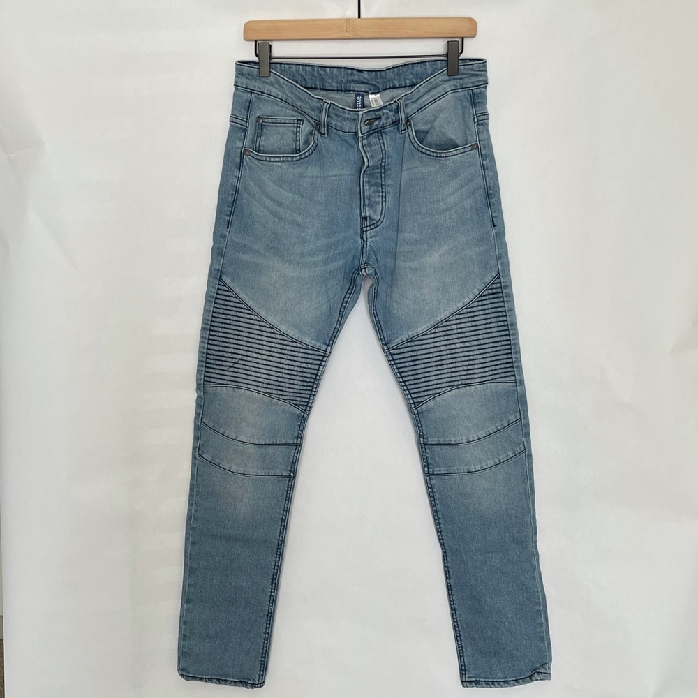 H&M skinny light blue jeans size 32